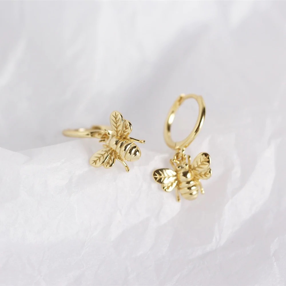 Gold bee huggies
